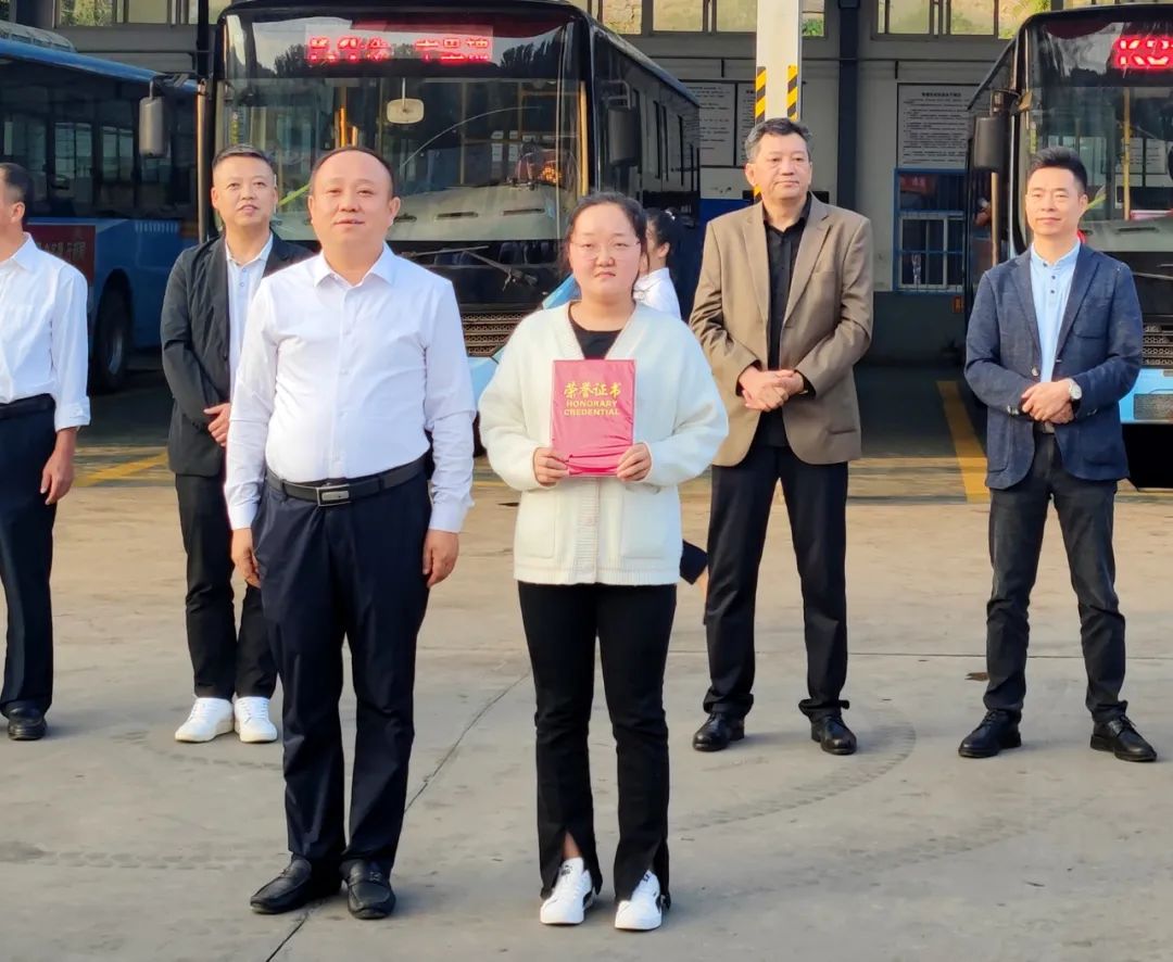 041701676233984483.jpg 640 (10).jpg