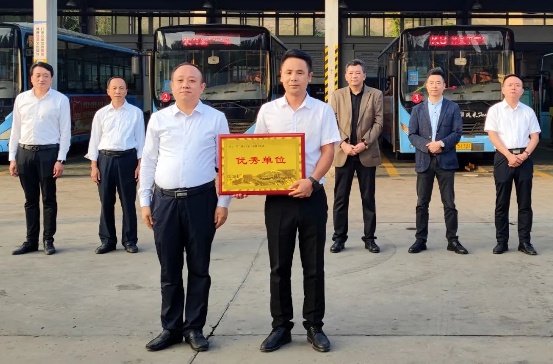 041701676279123815.jpg 640 (13).jpg